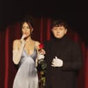 А я все плакала