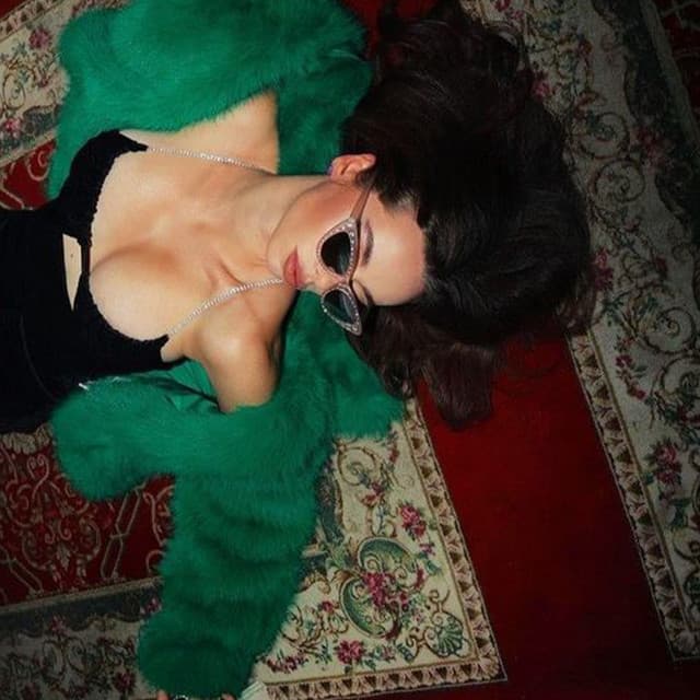 Hurts Me (Alone At Prom) - TikTok Remix