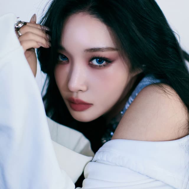 CHUNG HA